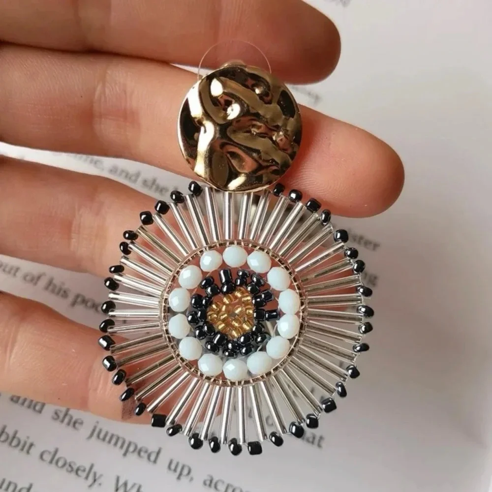 2/$30🌵 Gray Gold White Beaded Circle Bohemian Boho Statement NEW Dangle Gift